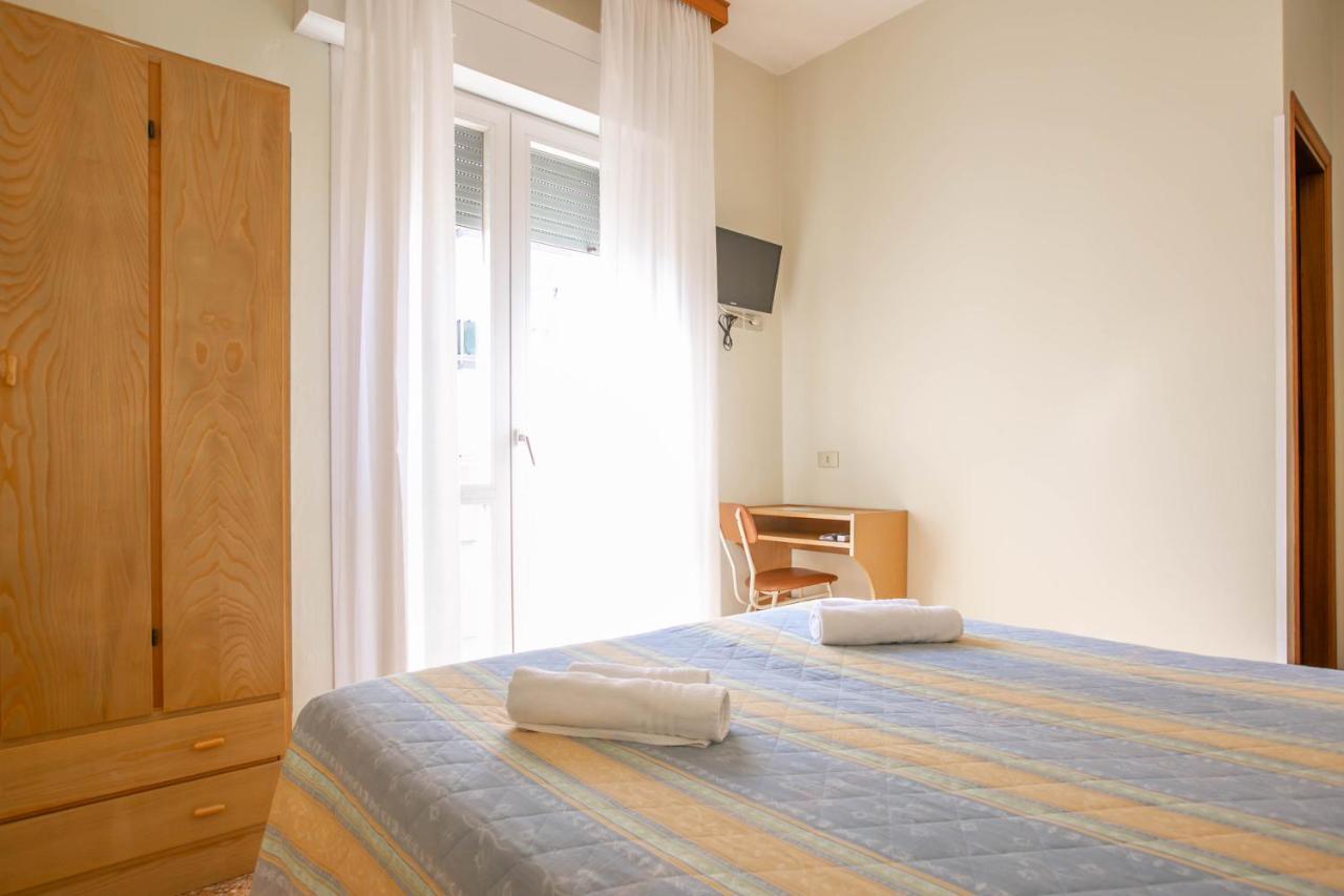 Hotel Ischia Rimini Exterior photo