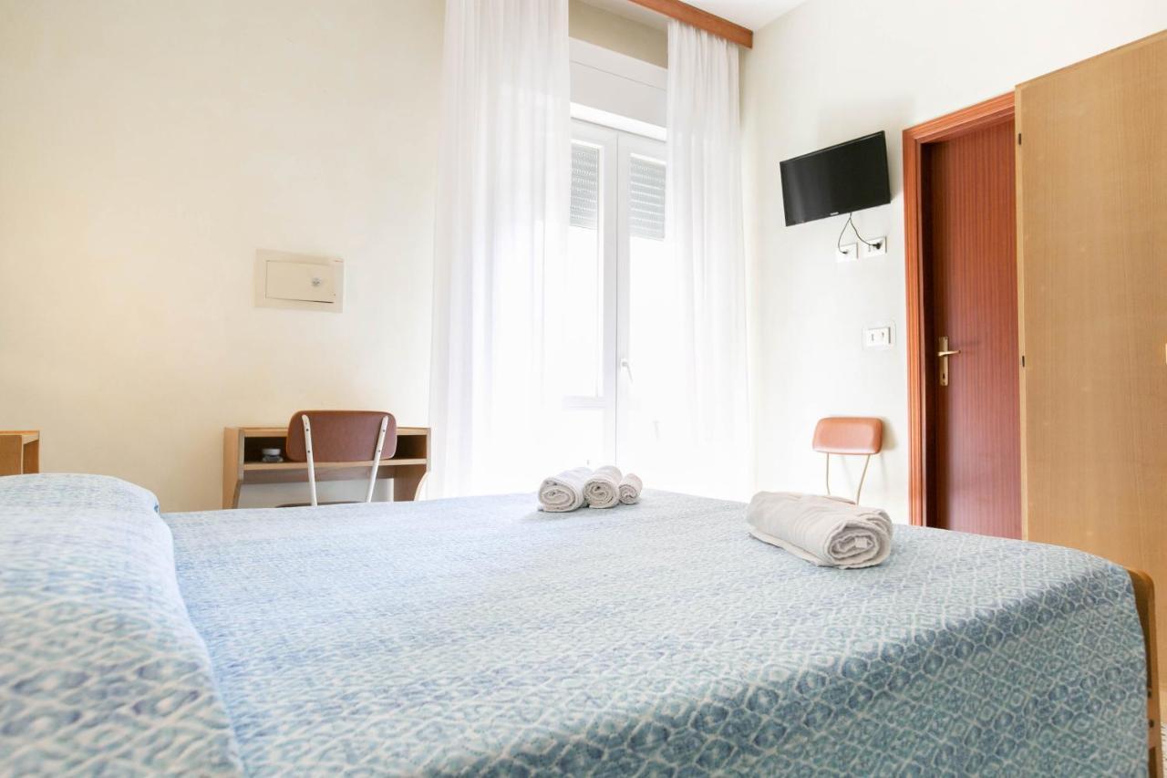 Hotel Ischia Rimini Exterior photo