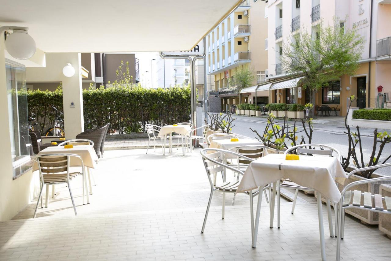 Hotel Ischia Rimini Exterior photo